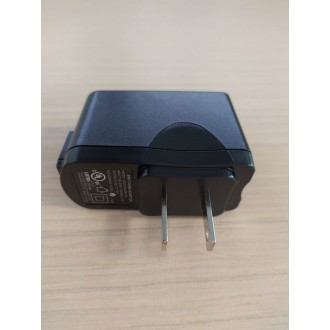 Adaptér na USB s UK koncovkou, černá