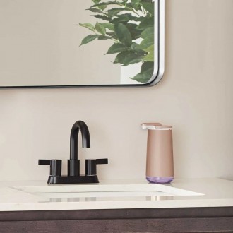 Dávkovač mýdla Simplehuman Sensor Accu bílá ocel SHST1064