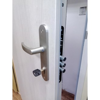 GERDA Premium 60 s novou bezpečnostní zárubní (cena dveří s kompletní montáží na klíč)