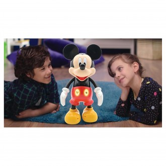 Anglicko-francouzský interaktivní robot Mickey