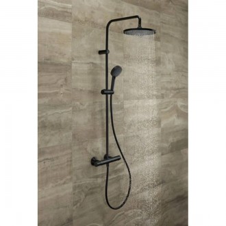 Sprchový systém Hansgrohe Vernis Blend na stěnu s termostatickou baterií matná černá 26426670