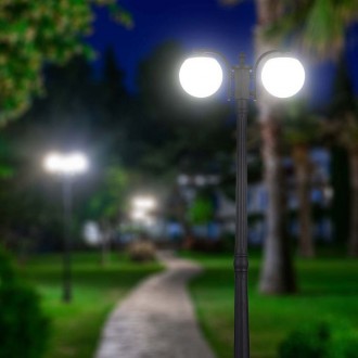 V-TAC Stojanová lampa 2xE27 Matt Black Opal Plastic C Ball