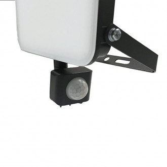 NEDES - Venkovní černý LED reflektor s PIR senzorem 30W / 4000K - LF7023S