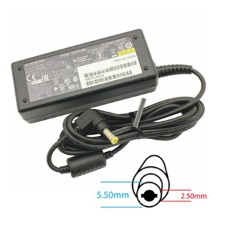 Fujitsu 65W Originál adaptér
