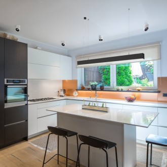 Rendl - PESANTE 35 závěsná černá 230V LED 40W 3000K Barva/Materiál: eloxovaný hliník, Barevná teplota (К): 3000