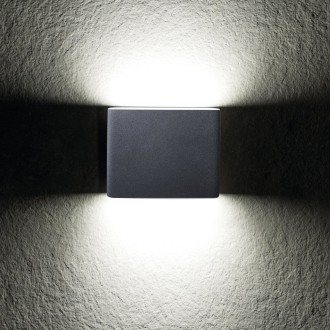T-led Přisazené LED svítidlo GARTO 8W-GR černé Varianta: Přisazené LED svítidlo GARTO 8W-GR černé