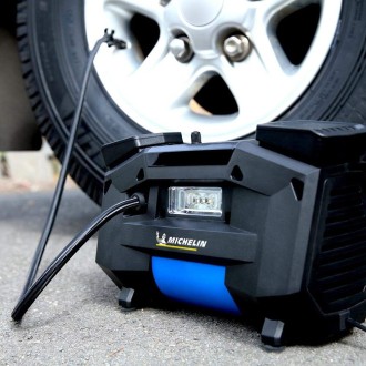 Kompresor Michelin Superfast 4x4 SUV 3.5bar 230V - digitální měřič tlaku