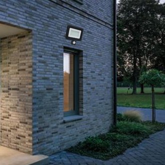 NEDES - LED černý reflektor 50W / 4000K - LF0024S