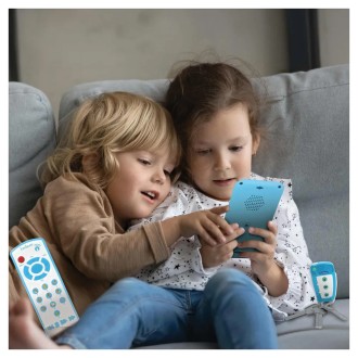 Vzdělávací mobilní telefon, dálkové ovládání a klíčenka