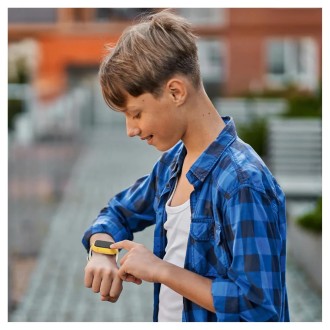 Hodinky s fotoaparátem a kamerou Batman