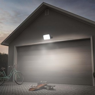 NEDES - Venkovní černý LED reflektor 30W / 4000K - LF7023