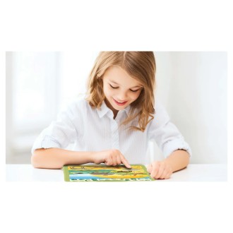 Anglicko-francouzský mluvící plakát Savana