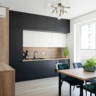 Rendl - ARTEMIA 9 stropní černá česaná mosaz 230V LED E27 9x15W Barva: Černá, Barva / Materiál: česaná mosaz