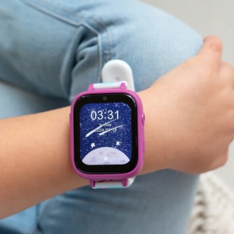 LED hodinky Gábinin kouzelný domek