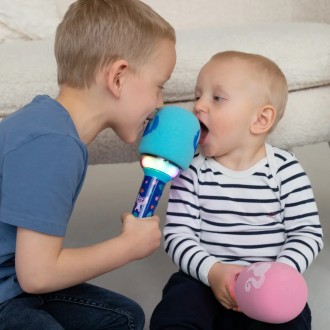 Svítící bezdrátový karaoke mikrofon Disney Stitch