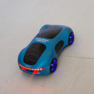 Závodní auto Crosslander Phantom