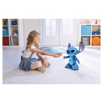 Německo-anglický interatktivní robot Stitch