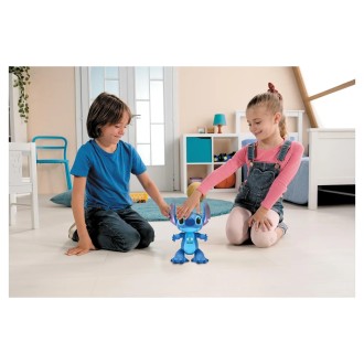 Německo-anglický interatktivní robot Stitch