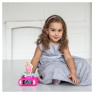 Budík s nočním 3D světlem Barbie