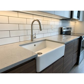 Chambord Farmhouse 595 Bílá