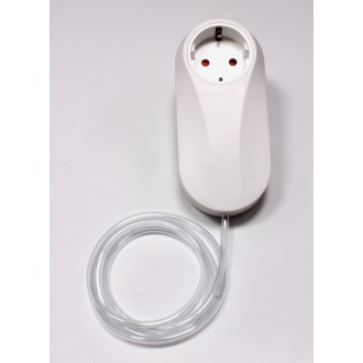 EcoMaster Externí mezizásuvka s pneuspínačem. 220 -240V, max 10A