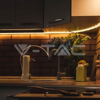 V-TAC LED pásek RGB 9W 24V IP20 SMD 5050-VT-5050-10M VT-5050