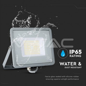 V-TAC LED reflektor 50W-120LM/W -IP65-šedý-SAMSUNG CHIP-VT-56 barevná teplota (К): denní bílá / 4000K VT-56