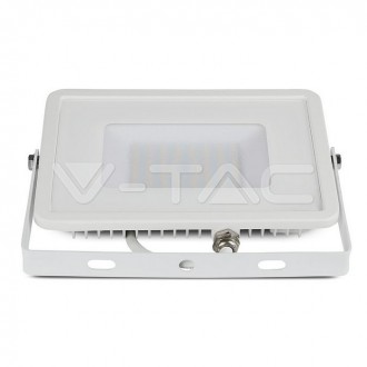 V-TAC LED reflektor 50W-4000LM-IP65-SAMSUNG CHIP-bílý-VT-50 barevná teplota (К): studená bílá / 6400K VT-50